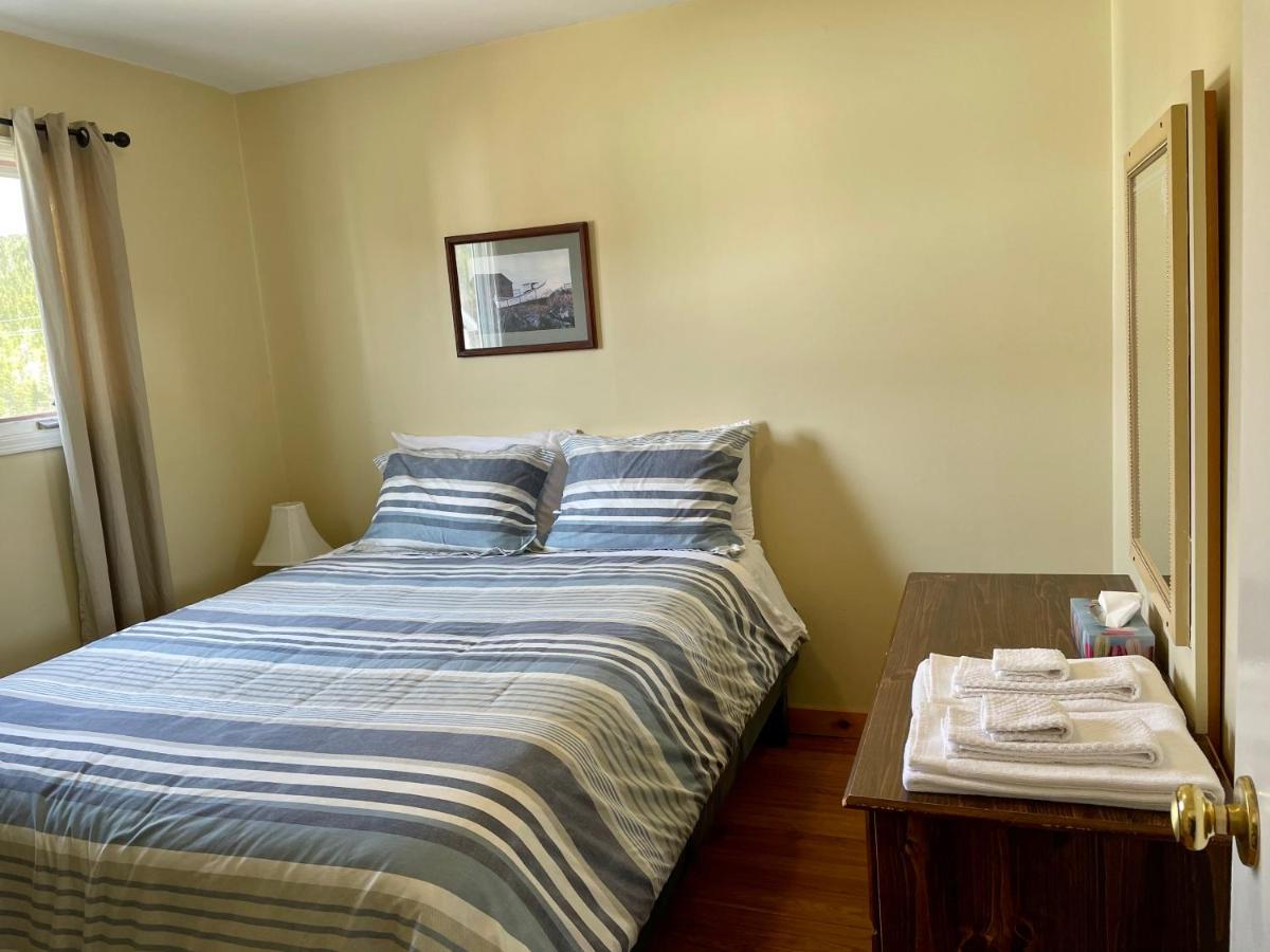Bonne Bay Cottages Bonne Bay Pond Экстерьер фото